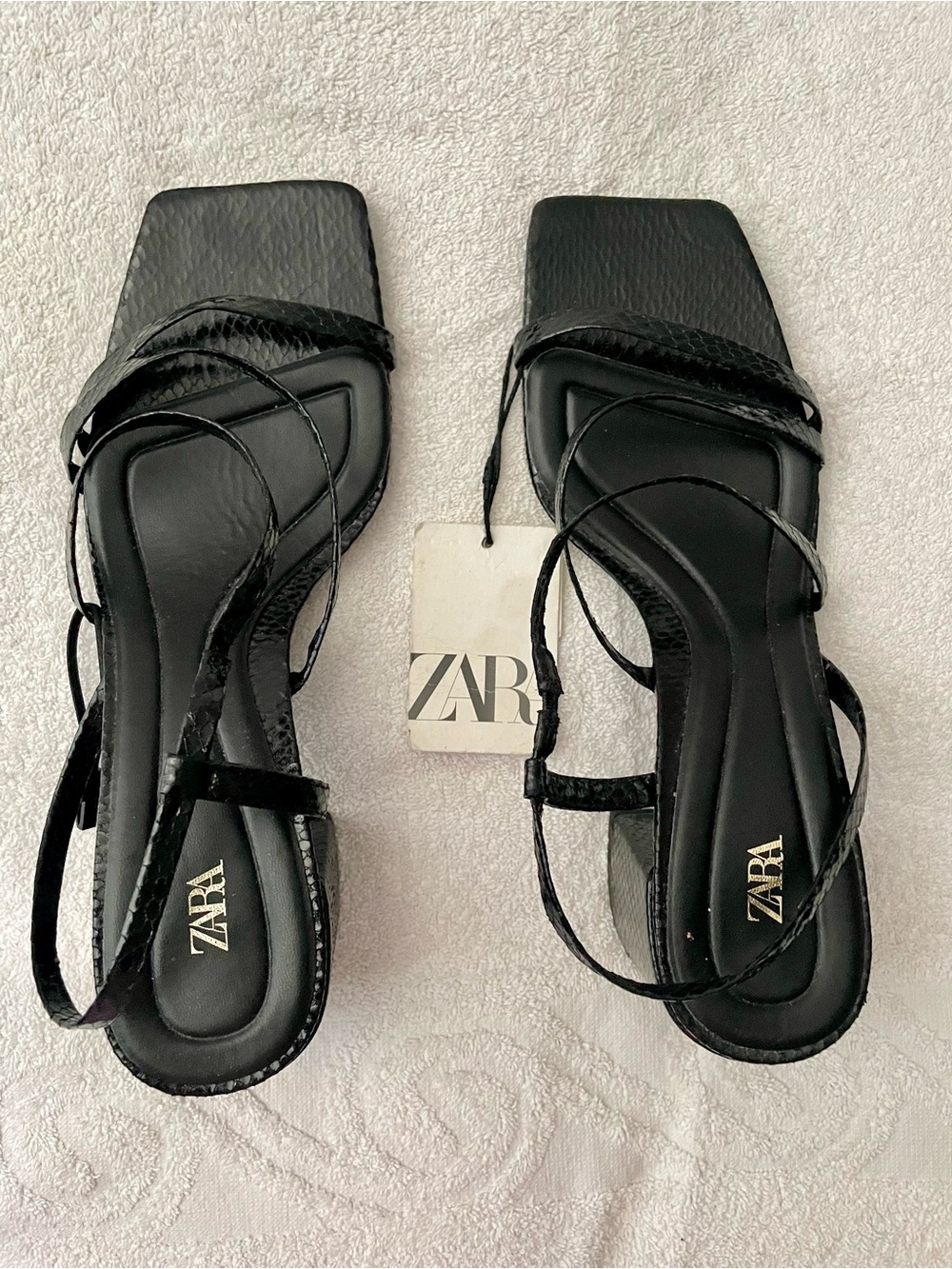 NWT Zara Strappy Sandal with Block Heel - Picture 6 of 10